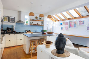 Photo 13- click for photo gallery